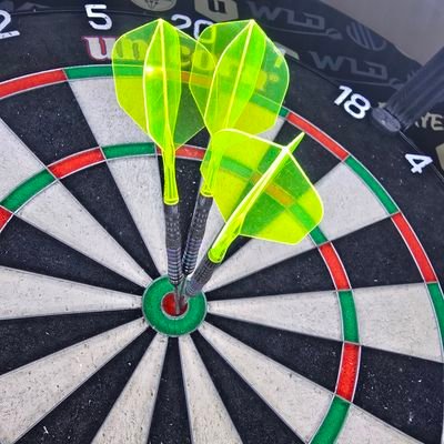 Family/Darts
Proud part owner of @TheadlDarts
🎯 .Www.theadl.co.uk. https://t.co/u6sH8G4f3h
https://t.co/nVxNs78tWk.#Unicorn