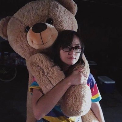 pascalsvibes's profile picture. uzi time baby