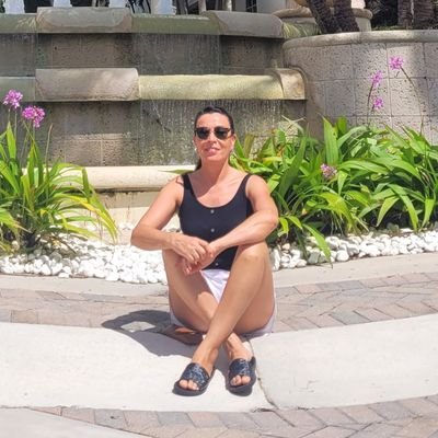 pckiva's profile picture. tierra es mi cuerpo, agua mi sangre, aire mi aliento, fuego mi espíritu