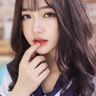 HoltLucia27405's profile picture. 