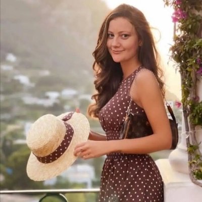 howe_jacqueline's profile picture. #Pansexual 

dream job: acting or wwe wrestler 

I love Art,travel,tattoos 
huge supporter of @QoSBaszler 
@ToppsSLAM
wants equality for animals.