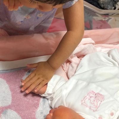 turara27's profile picture. 腐アカ→子供、ペット、義実家イヤイヤ愚痴アカ
義は良くしてもらってる部分も多いけど、はぁ？も多いのよ
最初の印象も良く無かったのもあってイヤイヤがとまらん愚痴さ。

今でも腐大好きだけど忙しくて追えない2児の母になりやした。
