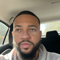 MJ (@mikeholmes_3) 's Twitter Profile