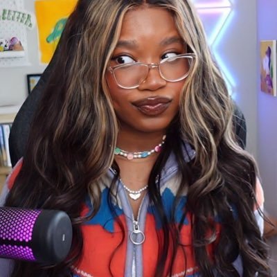 Somewhat Content Creator | Marketer | @twitch affiliate. Check out my stream 👾