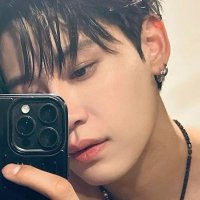 lg kayang grgr haruto || 维丽 (@simp4wh0m) 's Twitter Profile