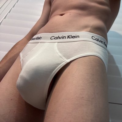Fit Aussie Twink. DMs open for collabs and 🎁