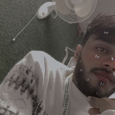 VijetaAnan99330's profile picture. follow back 💯