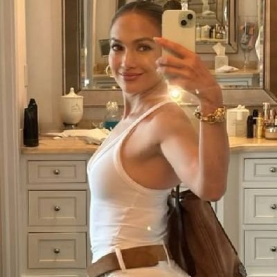 JLOFans1684782's profile picture. I'm real