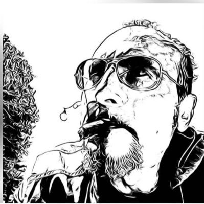 Ultimo account.....anni 80 nel 🖤 fuori dal gregge …uomo della strada