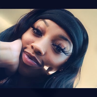 cocoomarie1's profile picture. IG: yoo _fav _ lightskinnnnn