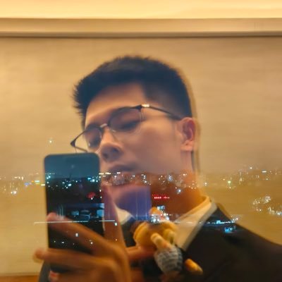 yByDjF5uzEgp63r's profile picture. 人事苦短，不用你管 享受每一次的榨干掏空 定位020，电报可以联系