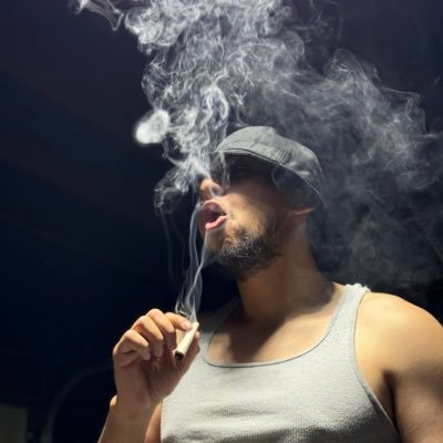trilla_sock's profile picture. family is my world ❤️🌎
