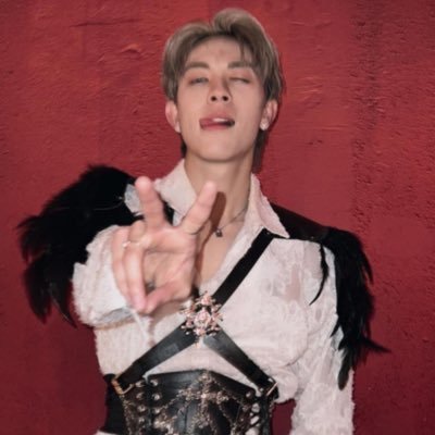 Mumuoscar159804's profile picture. 