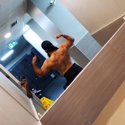 bricksy__'s profile picture. 