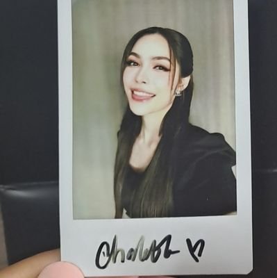 marytuntun16's profile picture. Lisa Manoban 🐱 Charlotte Austin 🐰🌻 BLACKPINK 🖤💖  fika