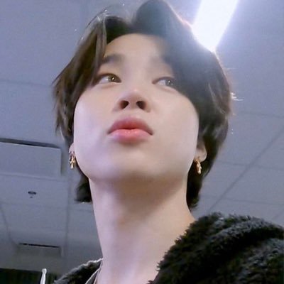 koomiilove's profile picture. "what if he flings it?" -"then he flings it"