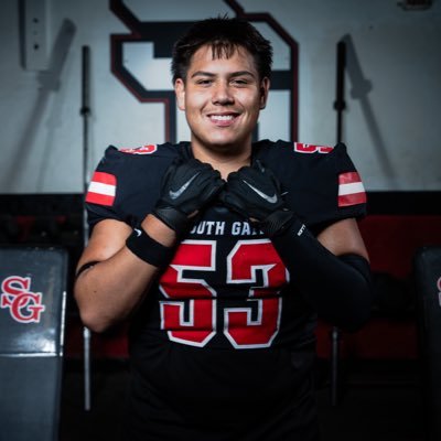 5’11 245lb Southgate football 2.5 gpa #53 LG,RG,DT