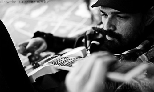 I CALL OUT THE ARMY DEDICATED TO TOMO MILICEVIC FOR HE IS EMPEROR MOFO! And king of the Caps, not to forget.