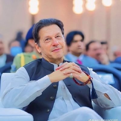 ONLY IMRAN KHAN.
💯💯 I prefer to follow back those that follow me.💯💯