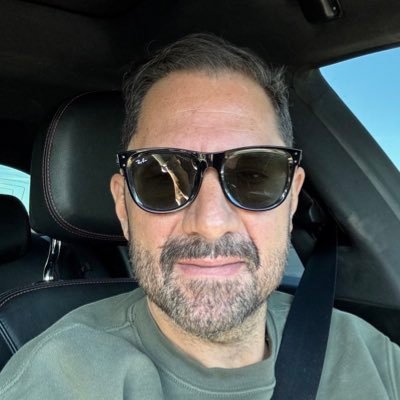 PieroPetruzzi's profile picture. 