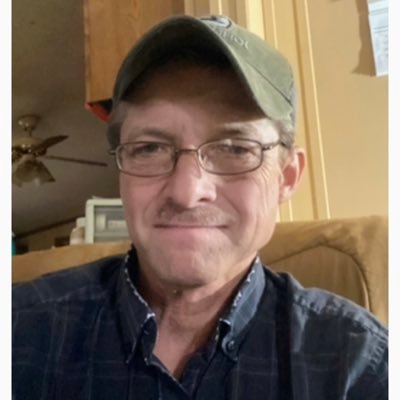 I’m 55 years old and single looking for a friendship or relationship if interested just message me I’m available anytime