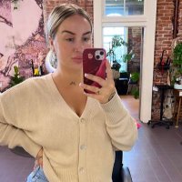 linda Thomas (@annarobert09) 's Twitter Profile