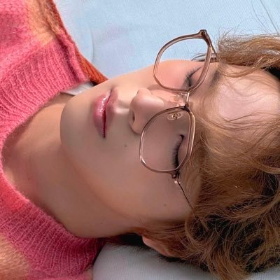 neobwxo's profile picture. my youth, filled with DREAM.