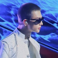 MinZee. | Quantum Physics v.s Anti-life Equation. (@hwngskzee) Twitter profile photo