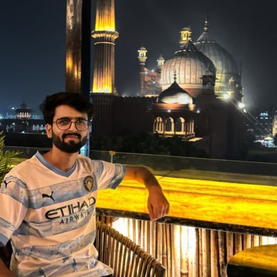 TahabinHassan's profile picture. | kashmiri | Muslim | ManCity | Barca |