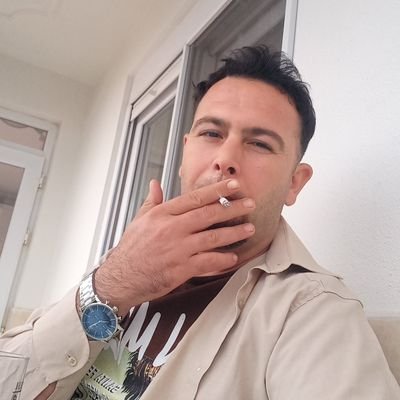 ANLIK SEVENLERDENN
anı yaşamak isteyen olursa burdayım 😅