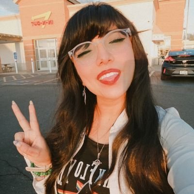 HeyJudeJonas's profile picture. @joejonas my crush since 2007.