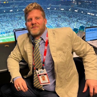 learning @SportsCapJour, broadcasting @IndianaSRN, writing @HoriZoneRT, etc.
Bylines @Salon @IndyMonthly @HeraldSports @NRO @inthefray @SBNation, others