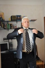 Разбираю непознанное и учу получать информацию и избегать смертельных опасностей.