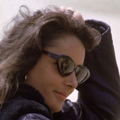 GraceFlowers01's profile picture. Old Married Vet