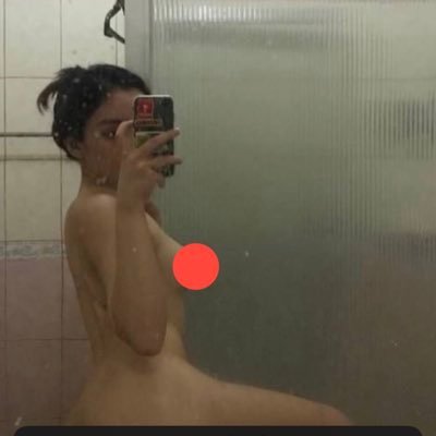 Khi44639071's profile picture. Nt qua https://t.co/kyFAUXOmCM