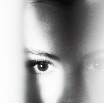 A___L___A_'s profile picture. obviously a Selenator