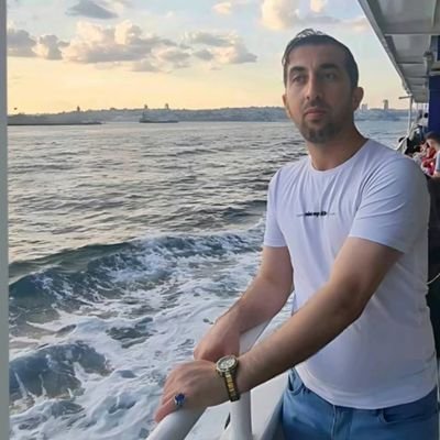 naz16daher's profile picture. “إما أن تتغير… أو ستظل تكرر اليوم نفسه للأبد .”.  
🇱🇧🇹🇷🇶🇦🇨🇦
