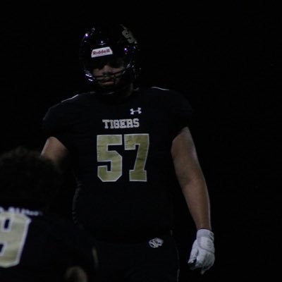 Southern Columbia Tigers PA/6’5/315lbs/GPA:3.0/LT/DT/Class of 2027/ Phone number:570-921-8626 Email:carterjaden96@gmail.com