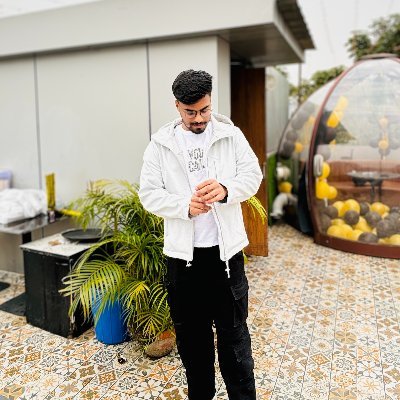 igchandankumar's profile picture. UI / UX Designer | Graphic Designer | Motion Editor | Travel Enthusiast