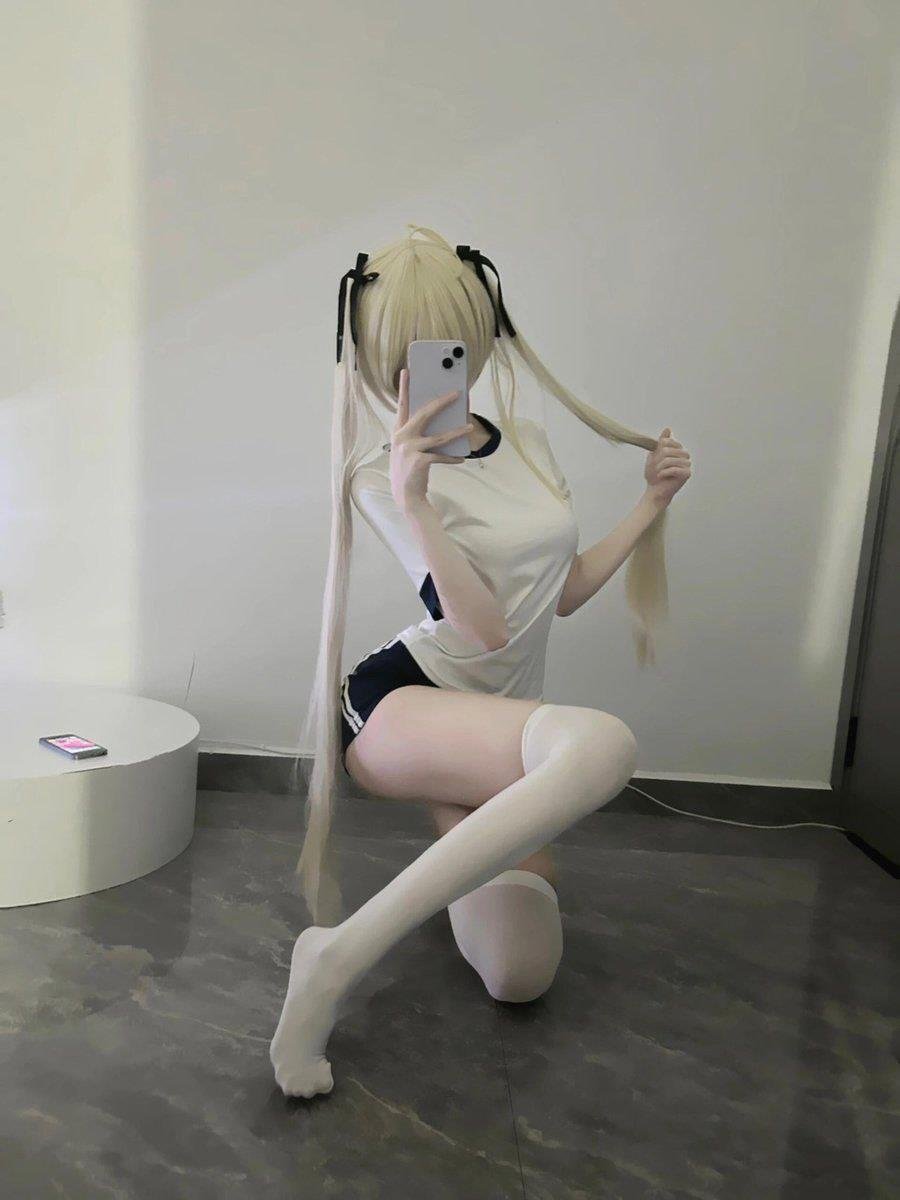 badroo1998's profile picture. 宝😘私我看穴