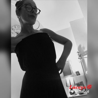 Mistress money maker 💵 Goddess ready for your dirty money 💰spoil me for being fabulous 😈DM for links https://t.co/V7YnB9xAIK 🔥💰PayPal:@lperri18