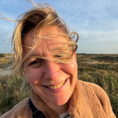 Tweets op eigen naam. Te zien in Strijd tegen de file. Bekijk de afleveringen op onderstaande website.