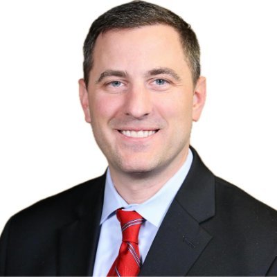Communications consultant | former Emmy and AP award-winning journalist | coffee and Jeep enthusiast