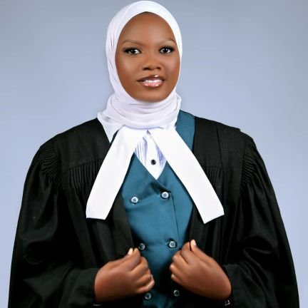 Ain't social✌advocate✌ Allah is my everything 🙏 Proud muslimah💙 Advocate