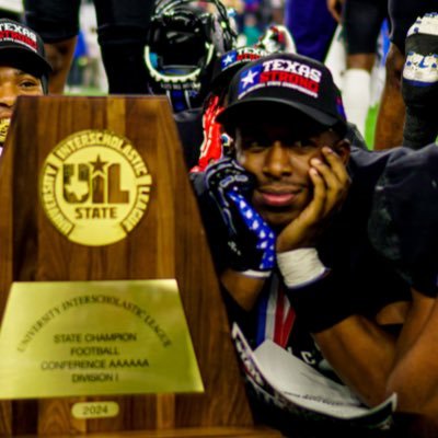 North Crowley high school‘25|OLB/ATH|5’10 190lb|NCAA: 2406322258|3.2GPA EMAIL:bridgesrj06@gmail.com