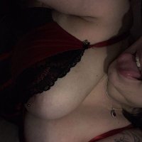 Vikky (@alice_vikky) 's Twitter Profile