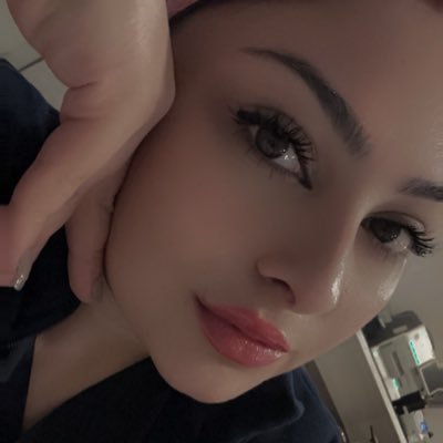 laboranthanimm's profile picture. ♡ ♉️