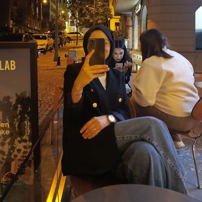 busecimsada's profile picture. 