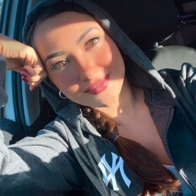 93:7 👣🤍🤲🏽