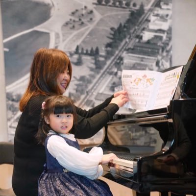 Love piano, Love Chopin. Love Poland. https://t.co/nlv9iMpwis https://t.co/ISVpQknQk0